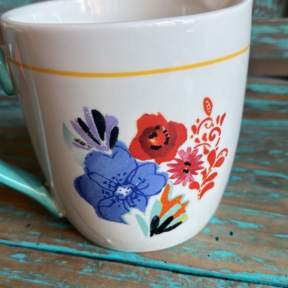 The Pioneer Woman Flea Market Floral Ceramic Measuring Cup 32 Oz/4 Cups - Picture 8 of 9